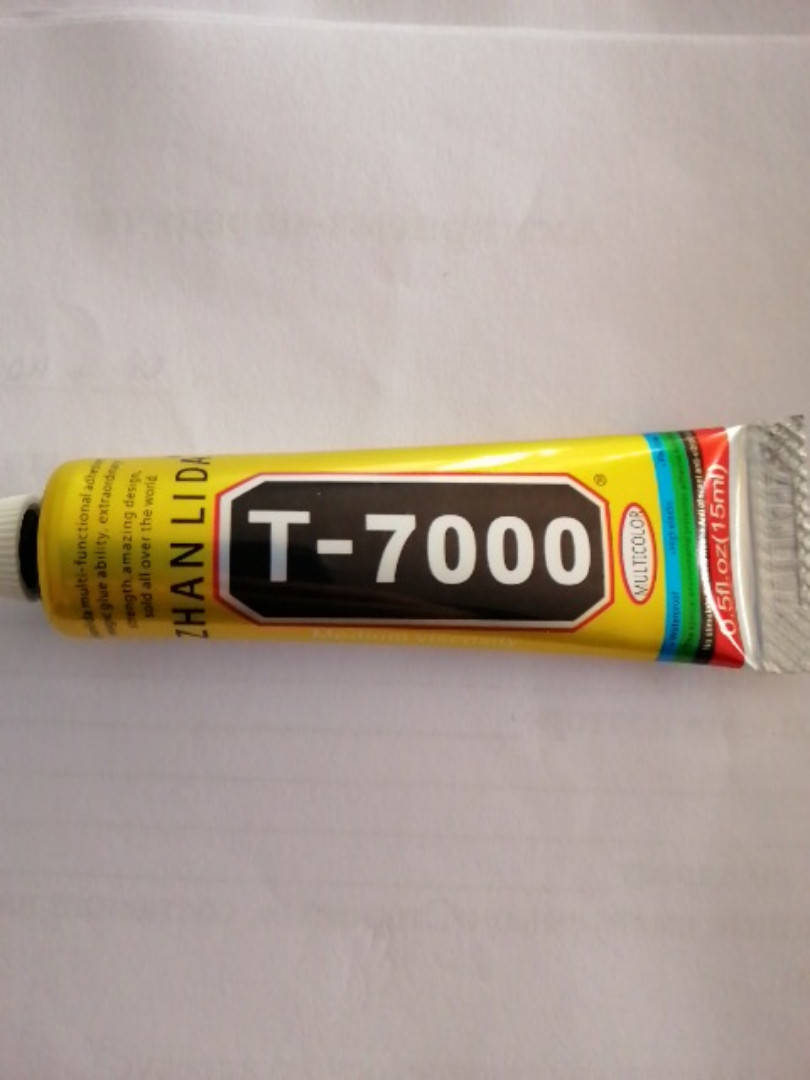 

Клей для дисплеев Т7000 (15мл)
