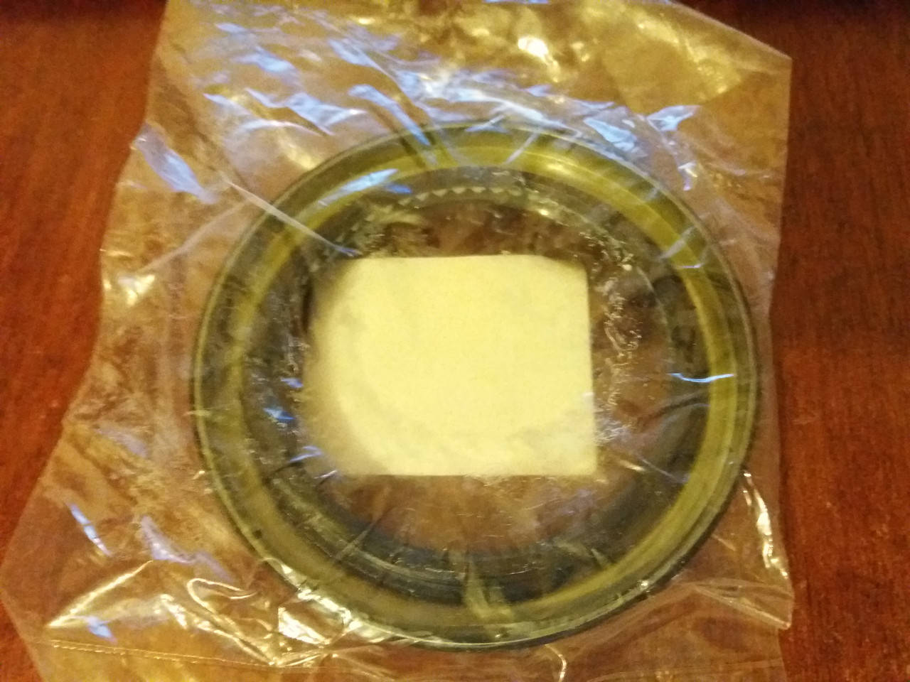 

Сальник редуктора задний правый 650сс Suzuki Burgman SkyWave 09289-70001