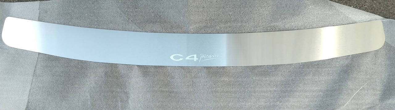 

Накладка на бампер Citroen Grand C4 Picasso 2007-