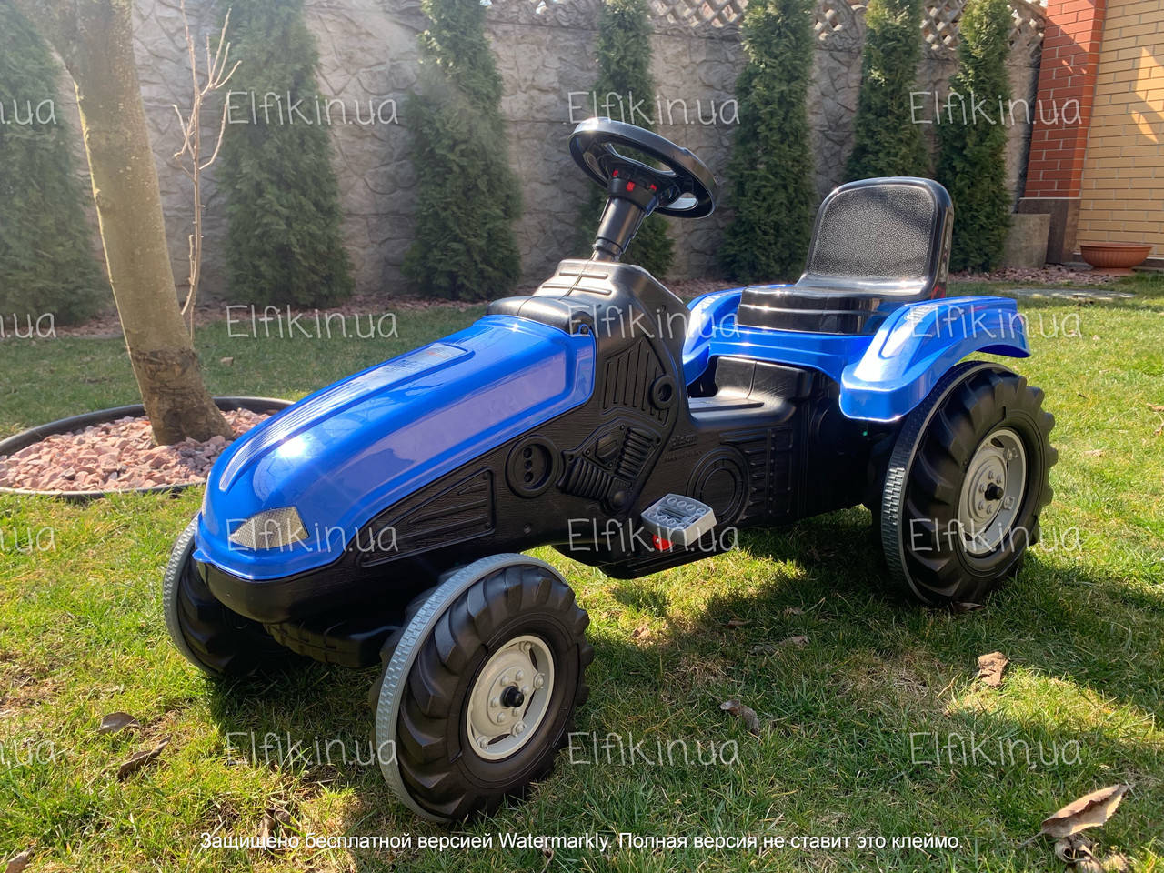 

Детский педальный трактор Pilsan 07-321 BLUE