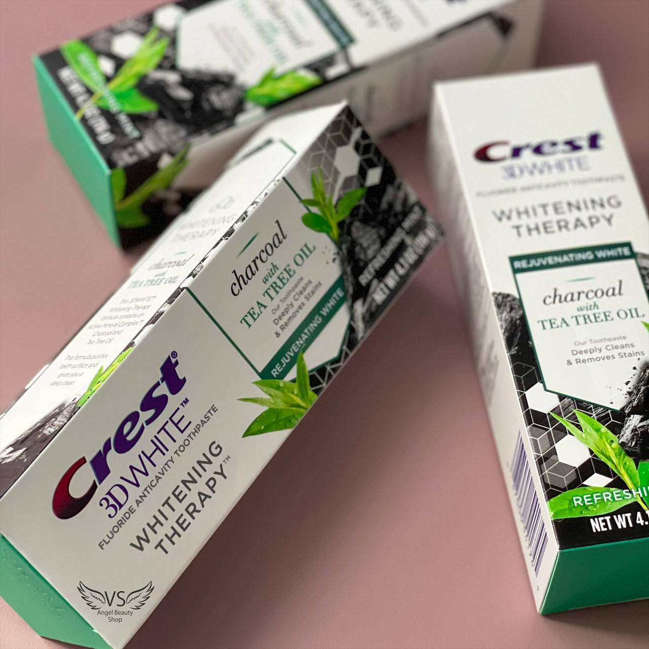 

Зубная паста Crest Charcoal 3D White Toothpaste Whitening Therapy with Tea Tree Oil из США оригинал