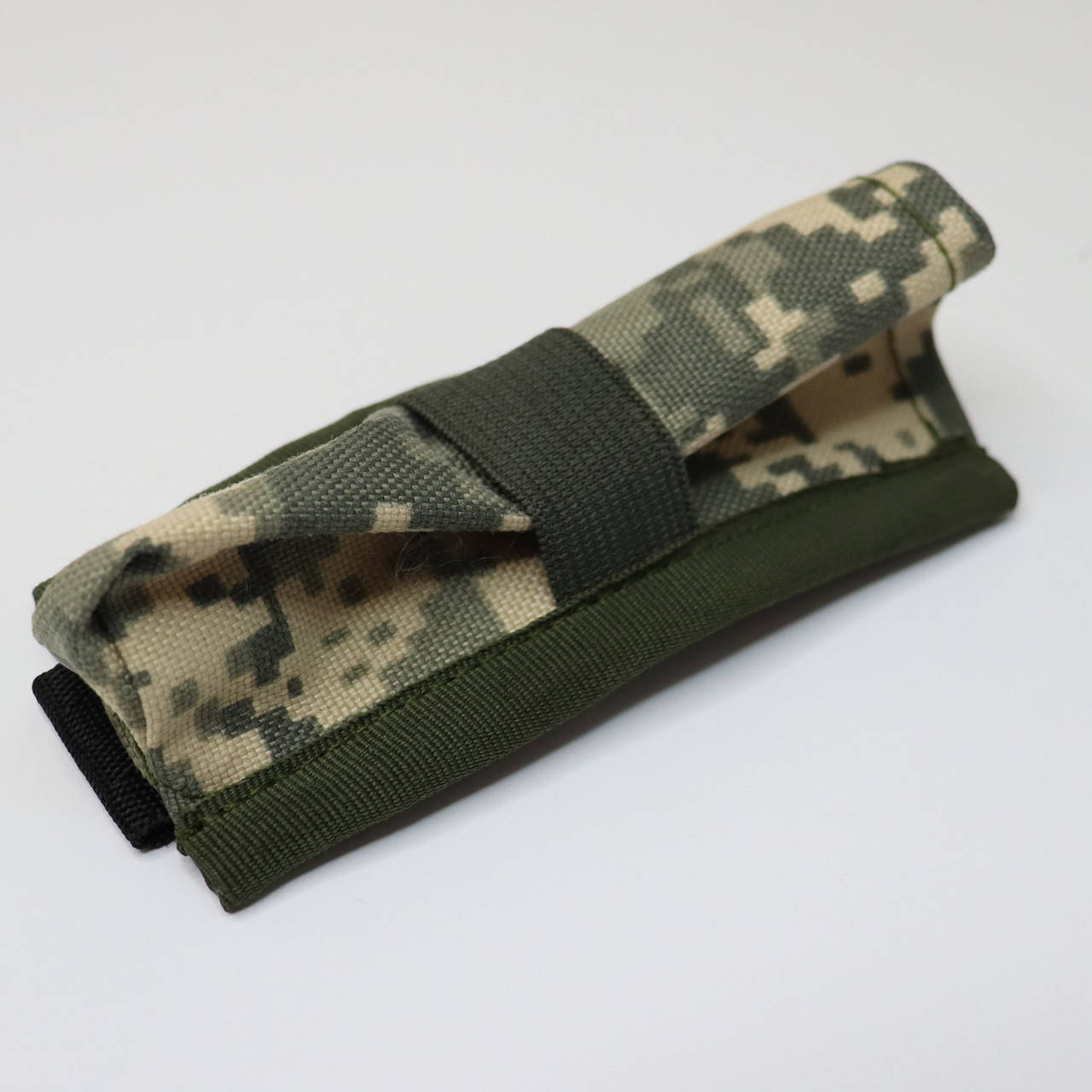 

Подсумок под фонарик (пиксель ACU), cardura 1000den.