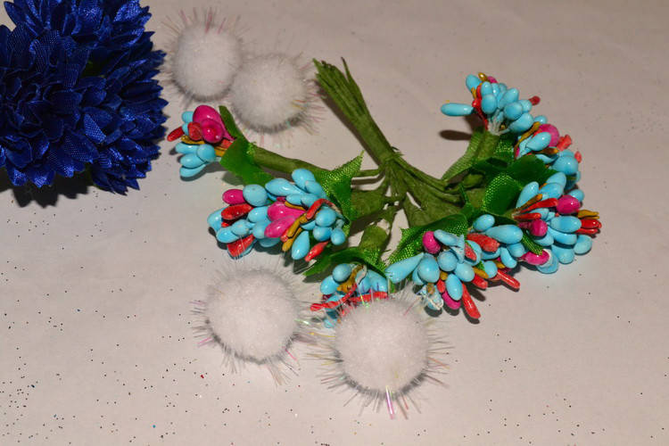 

Тычинки Незабудка бирюзовая