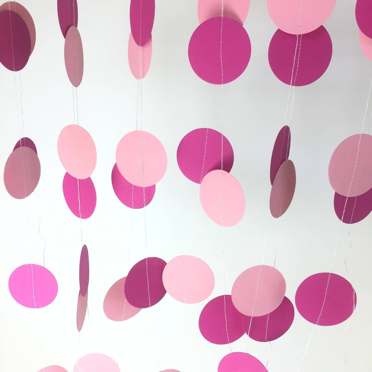 

Бумажная гирлянда из кружков 2 метра розовый микс