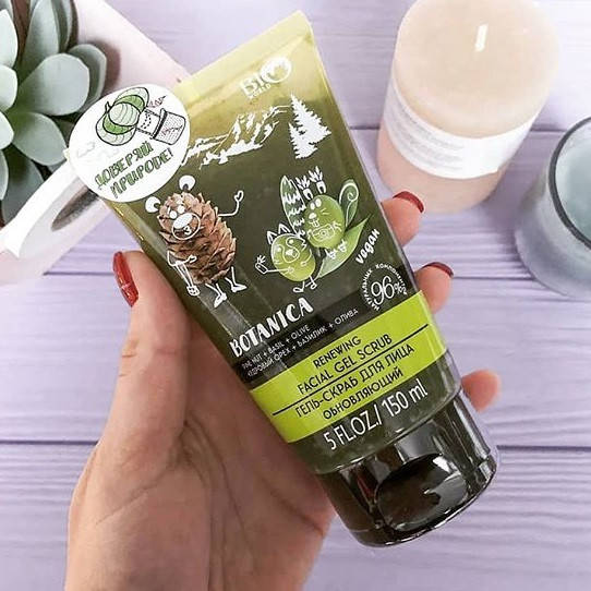 

Гель-скраб для лица Bio World Botanica Обновляющий Кедровый орех, Базилик и Олива 150 мл