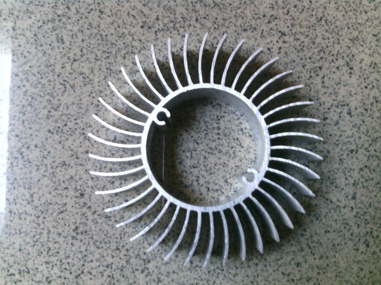 

Радиатор светодиодов 7-9Вт