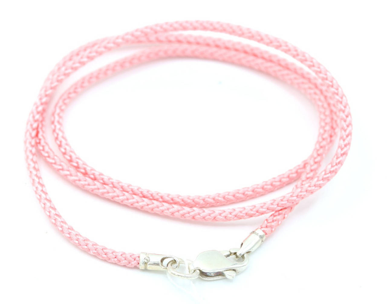 

Шелковый шнурок с серебряной застежкой. Серебро 925°.