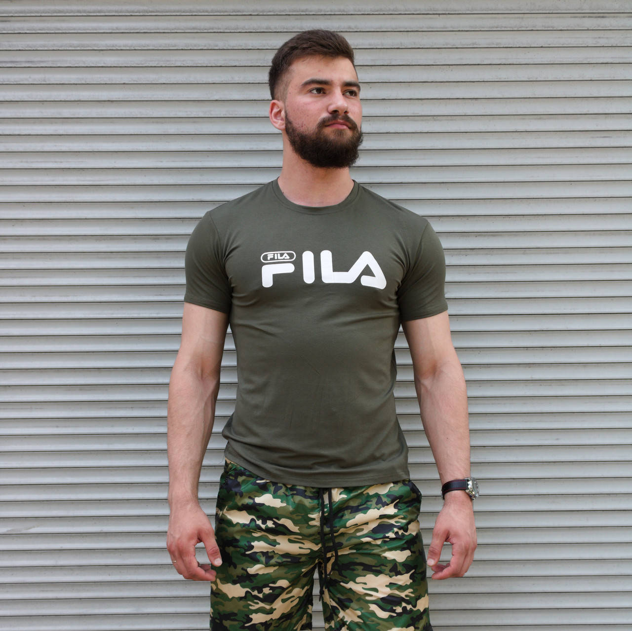 

Мужская футболка Fila цвета хаки