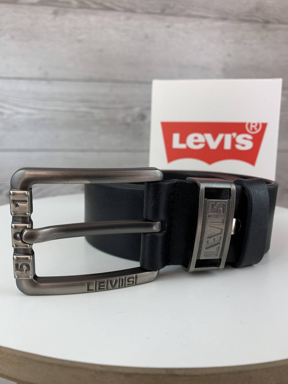 

Мужской ремень Levis кожаный черный классический из натуральной кожи бренд