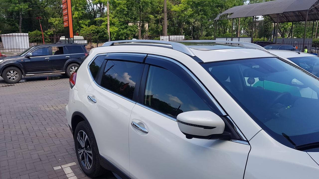 

Дефлекторы окон Nissan X-Trail T32/Rogue (2014-2021) с хром молдингом