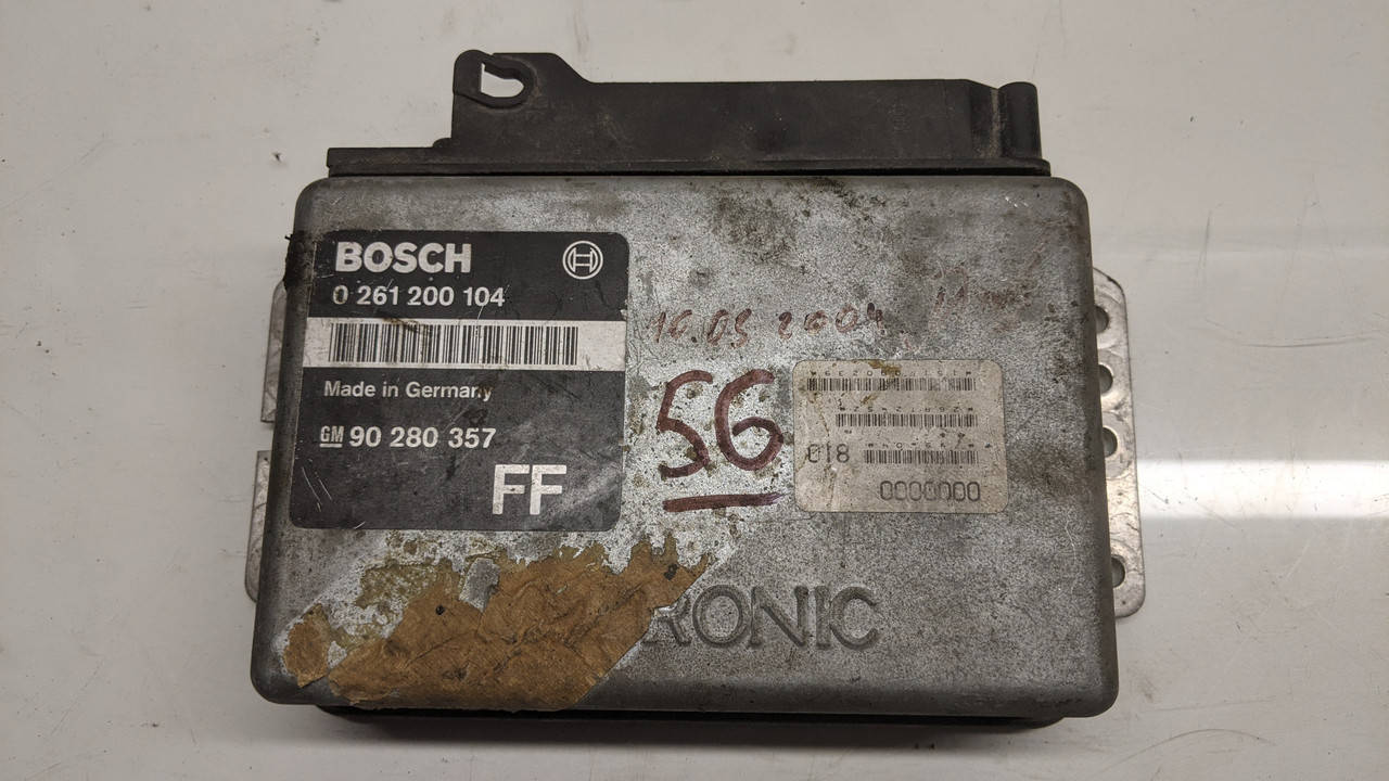 

Блок управления двигателем OPEL Kadett E ,Vectra A ,Astra F, Omega A, Ascona 2.0 №56 0261200104 90280357