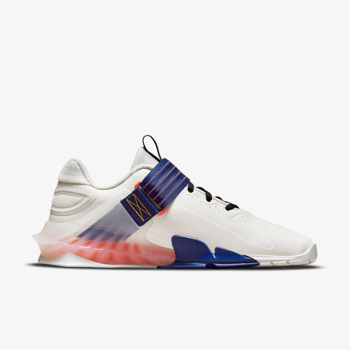 

Штангетки Nike Savaleos CV5708-148 43