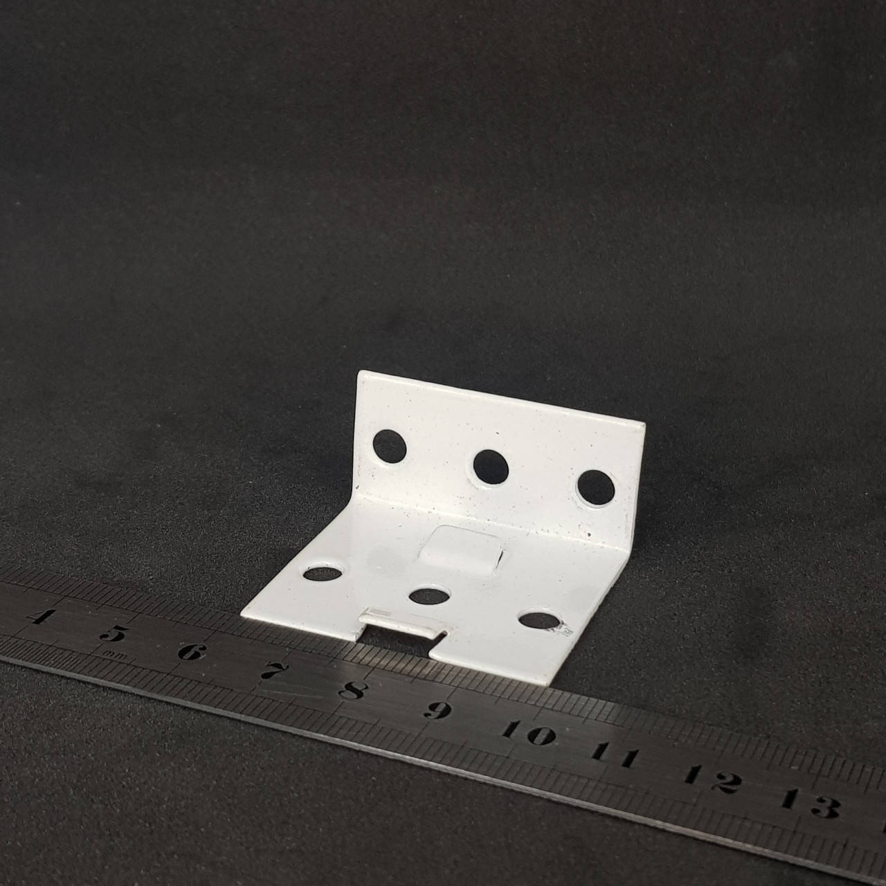 

Кронштейн для крепления жалюзи Арка Пласт (белый)