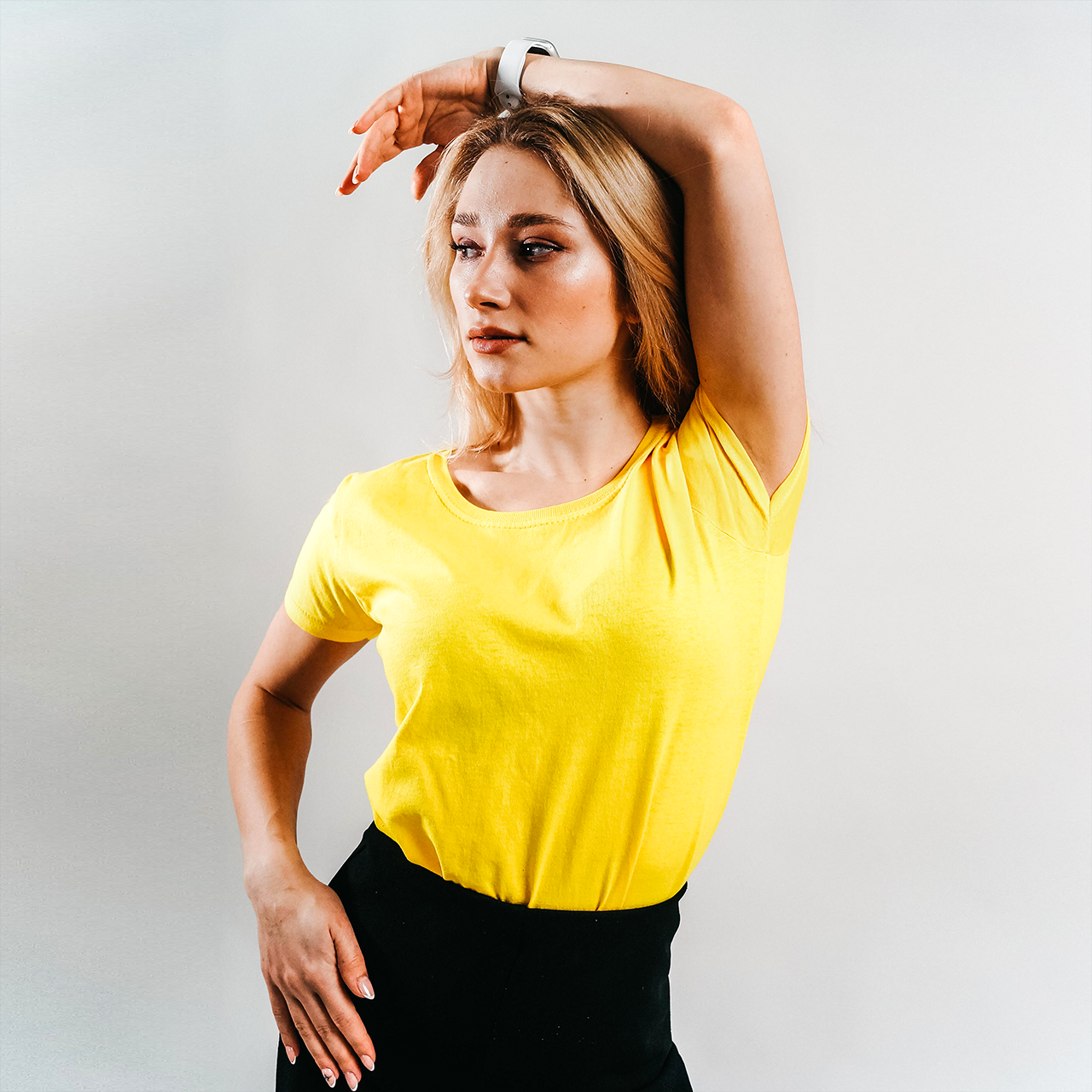 

Женская футболка лёгкая Солнечно-жёлтая Fruit of the loom 061420034 S, Желтый