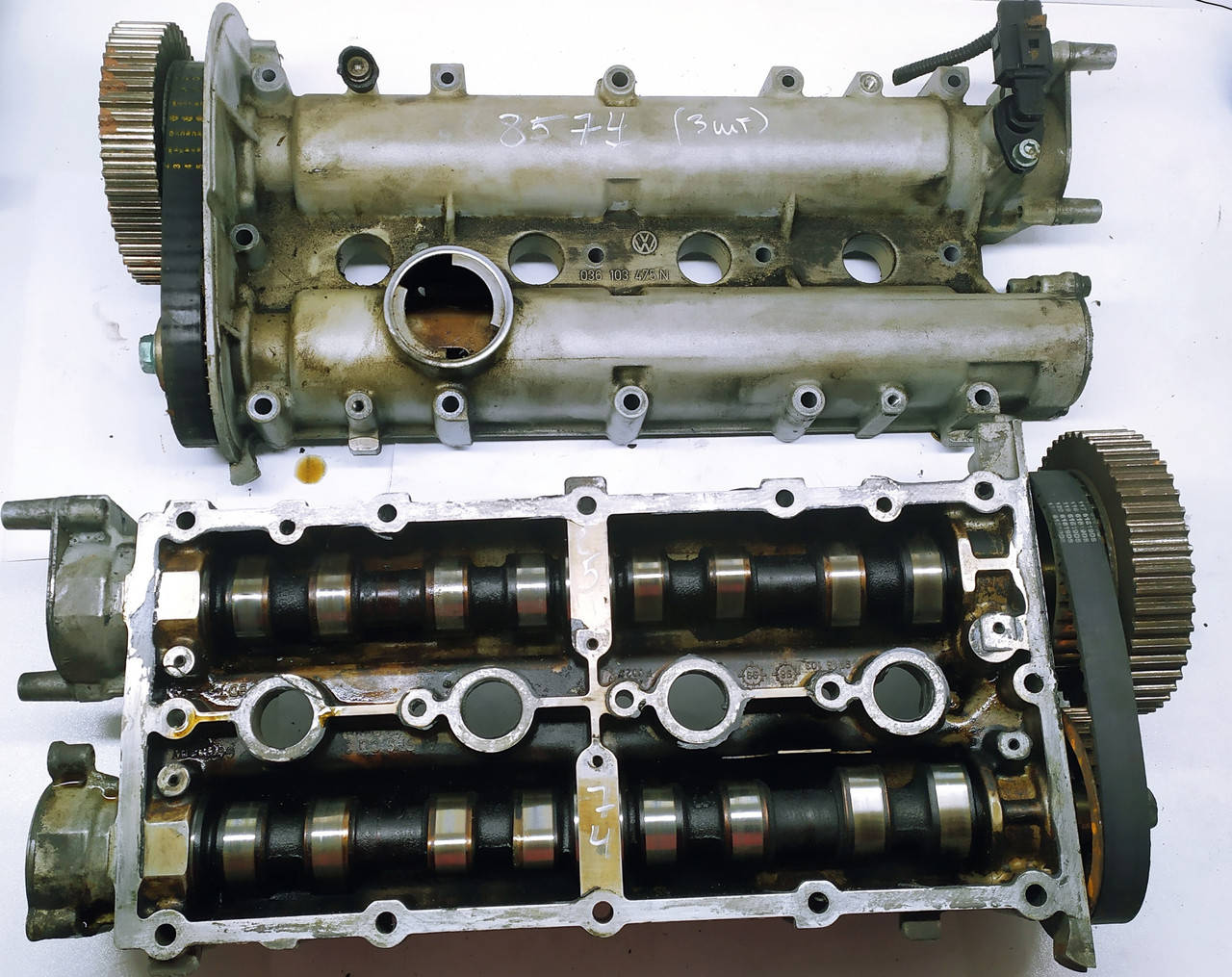 

Крышка клапанов, распредвалы Volkswagen Golf 4, Polo, Гольф 4, Поло 1,4 16V. 036103475N