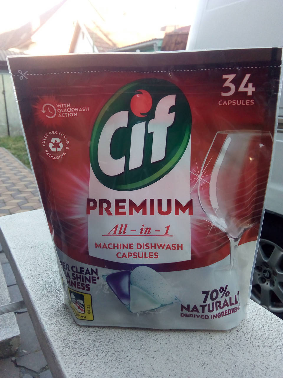 

CIF Premium Clean All-in-1 Таблетки для обычных посудомоечных машин, 34 шт.