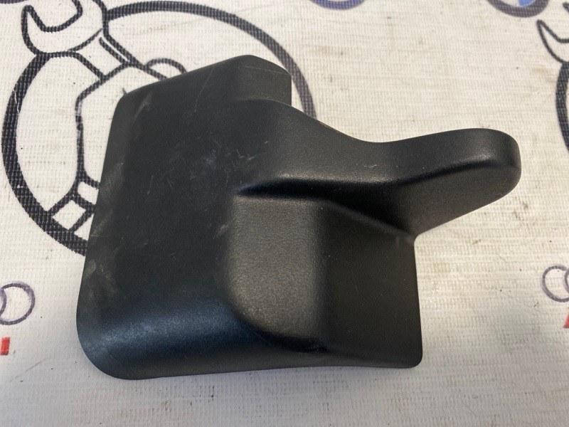 

Заглушка дверной личинки Ford C-Max 2 2013 (б/у) cj54s63389a