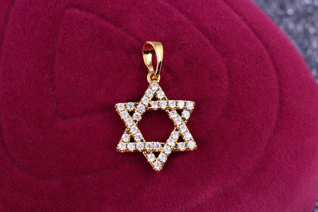 

Кулон Xuping Jewelry звезда Давида из камней 1,8 см золотистый