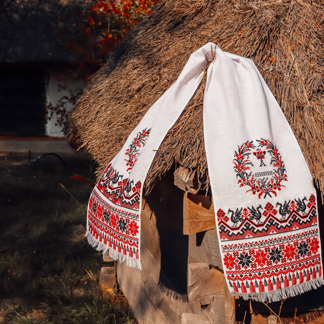 

Свадебный вышитый рушник "Семейный оберег"