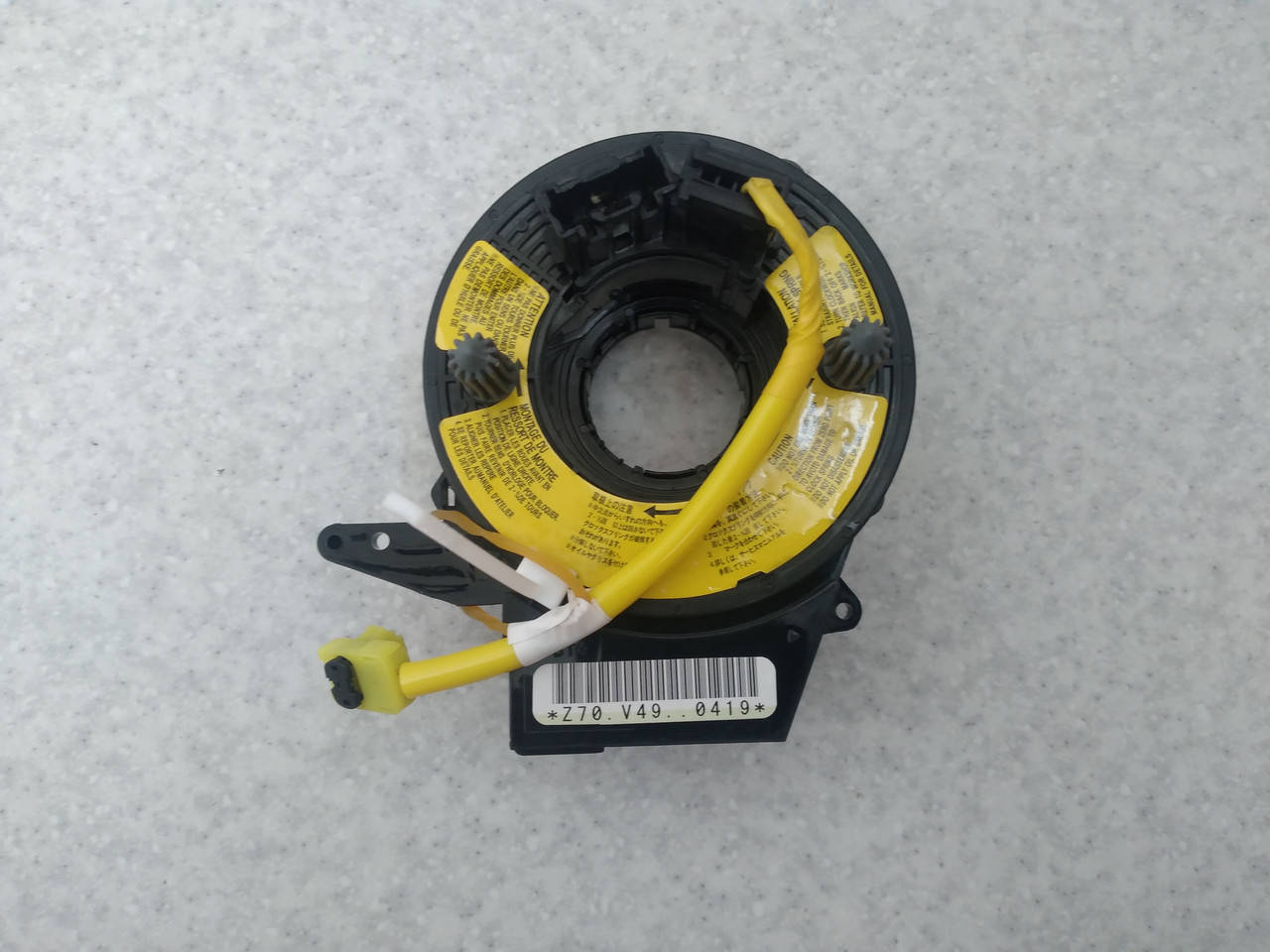 

Шлейф руля на Mazda 3 (BK) BS3E-66-CS0 Мазда 3