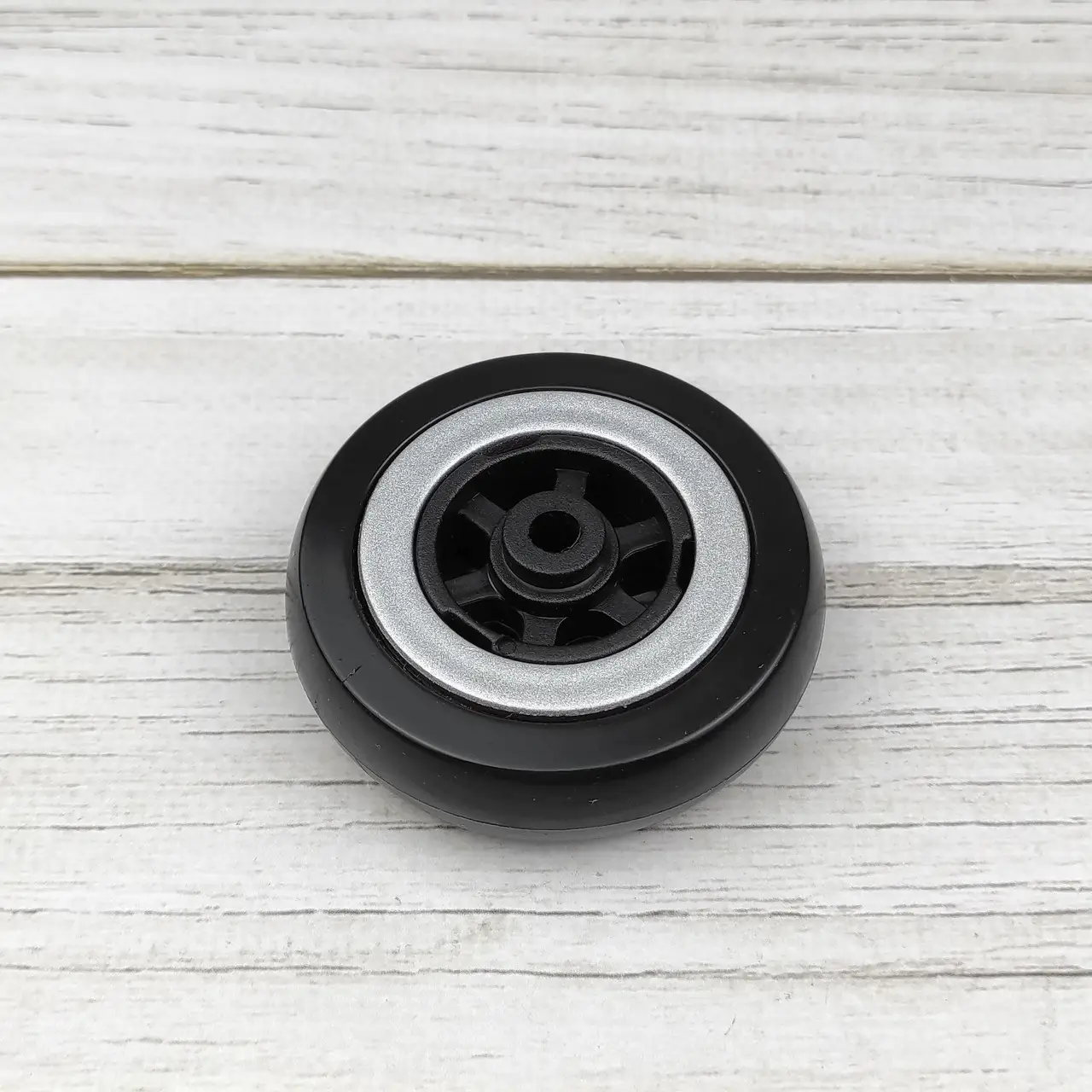 

Колесо для ремонта чемодана К17 (D=66 мм), Серебристый