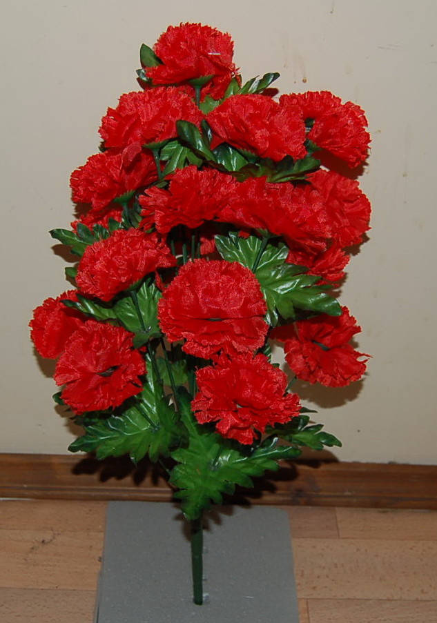 

М-537 Гвоздика "мини" 24 головы 50х8 см