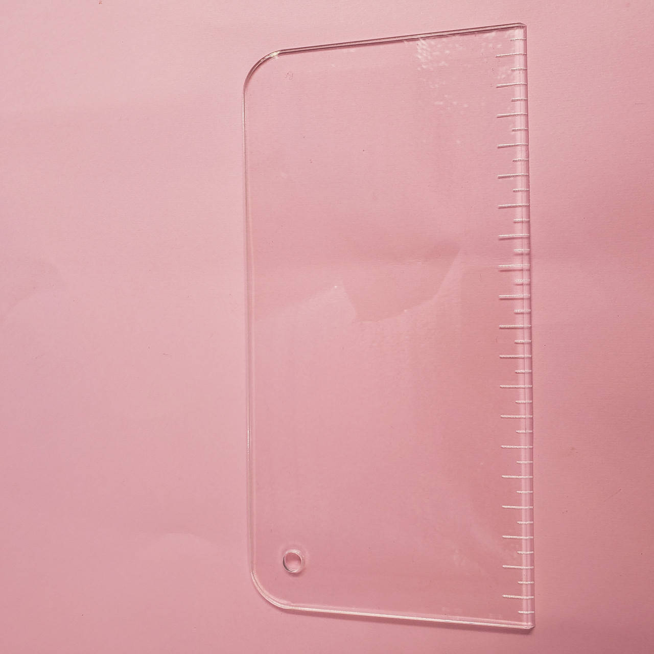 

Шпатель акриловый прямоугольный 8х20 см