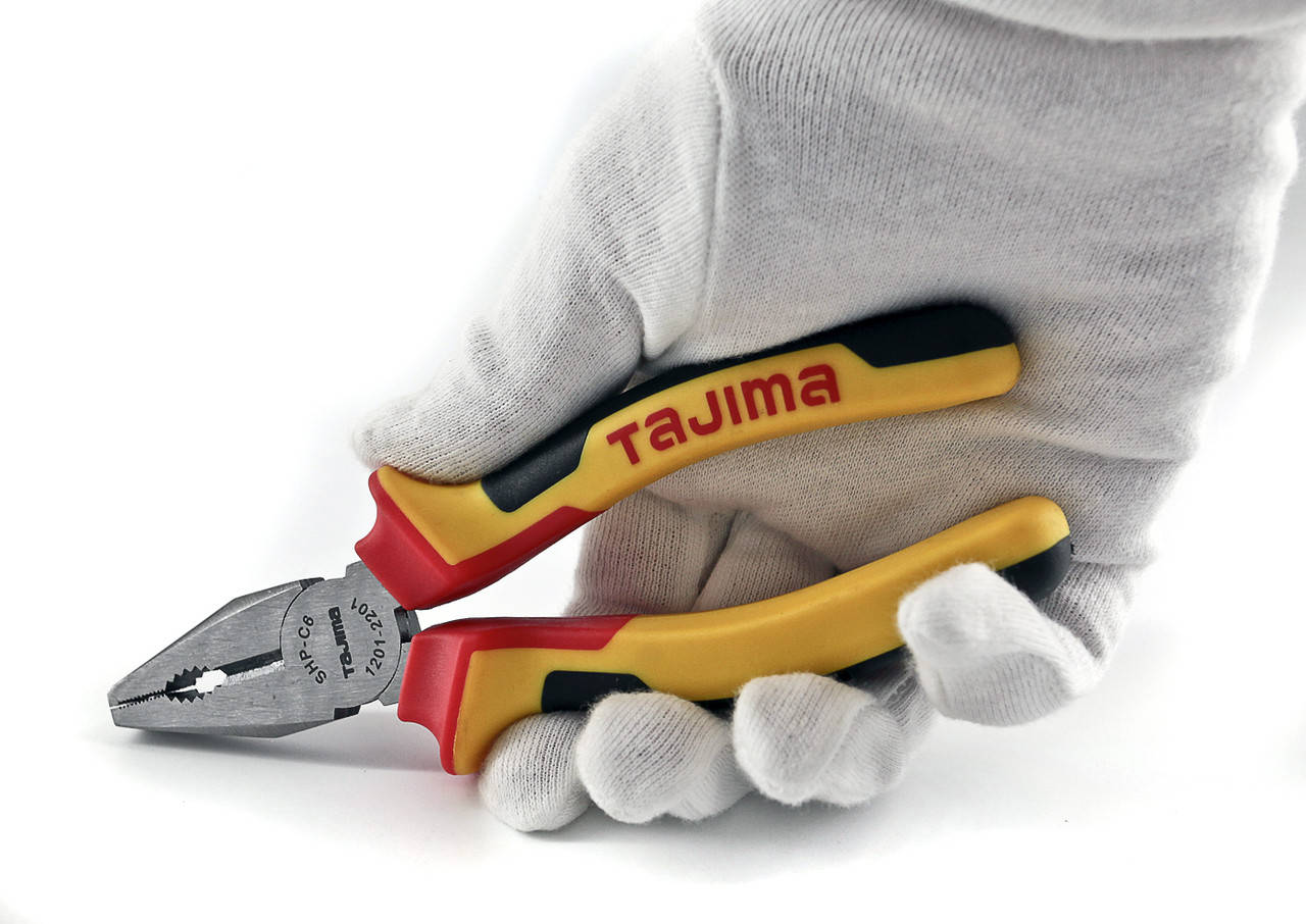

Плоскогубцы (пассатижи) TAJIMA SHP-C7 180 mm комбинированные