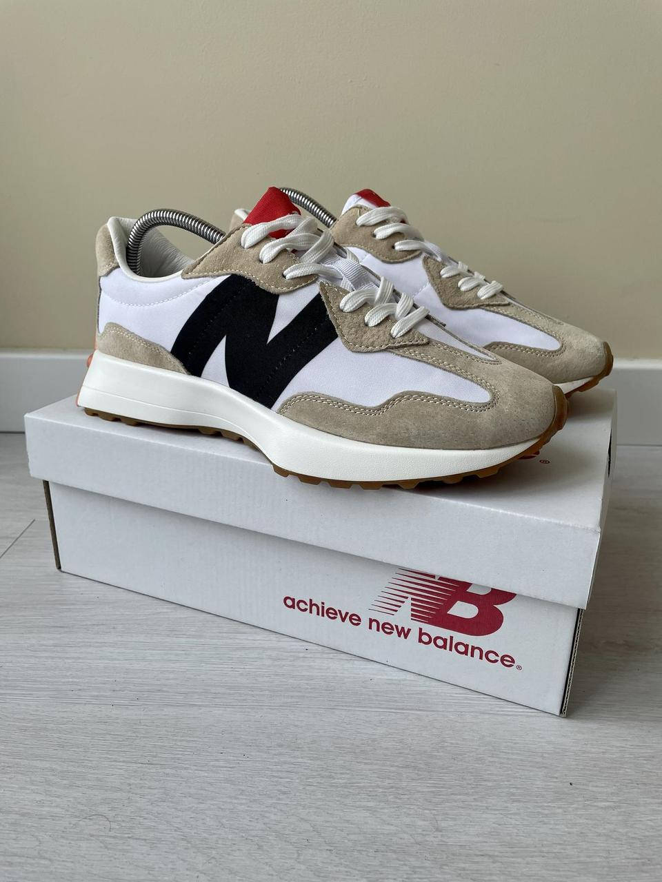 

Кроссовки мужские New Balance 327 (светло песочные) 43 (27), 43, Песочный