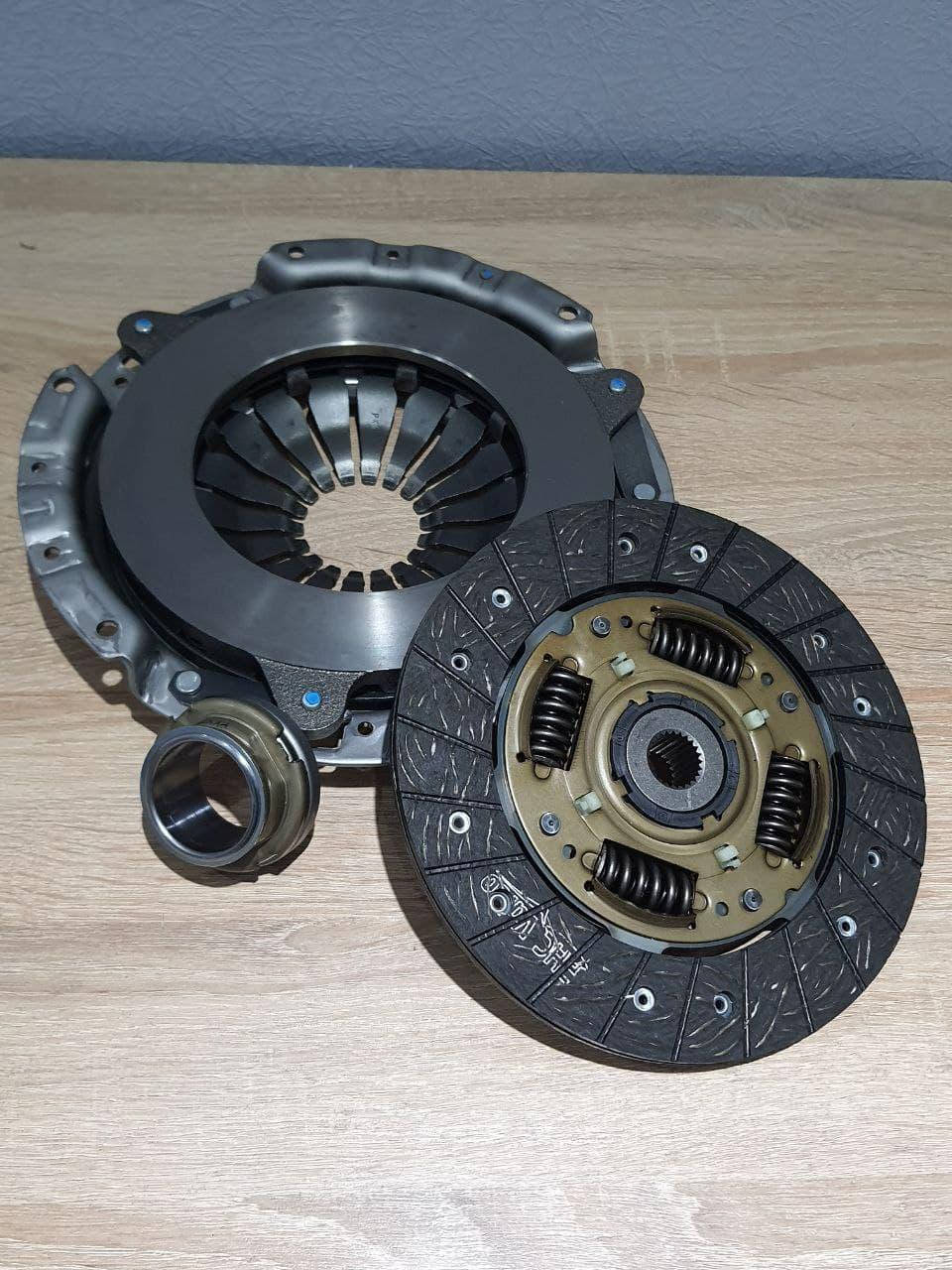 

Сцепление в сборе Lanos 1.5, VALEO PHC (DWK-004)