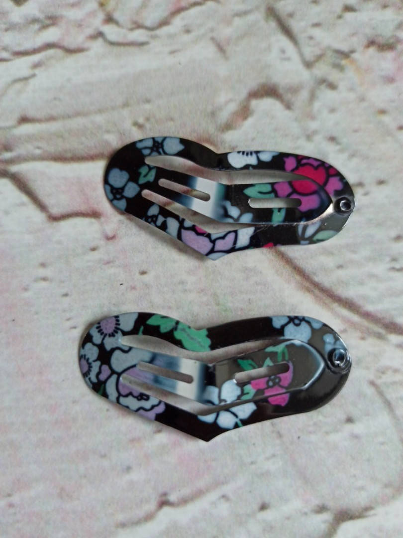 

Хлопушки для волос эмаль