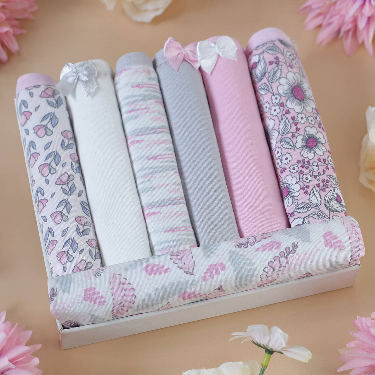 

Трусики женские Nicoletta Турция недельки S, M, L, XL, 2XL | 7 шт