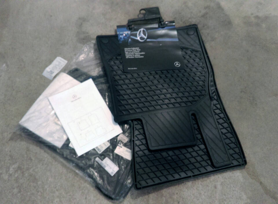 

Mercedes-Benz S-Class W222 Long Коврики резиновые Новые Оригинал, Черный