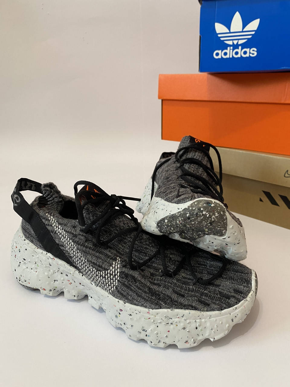 

мужские оригинальные кроссовкиNike Space Hippie