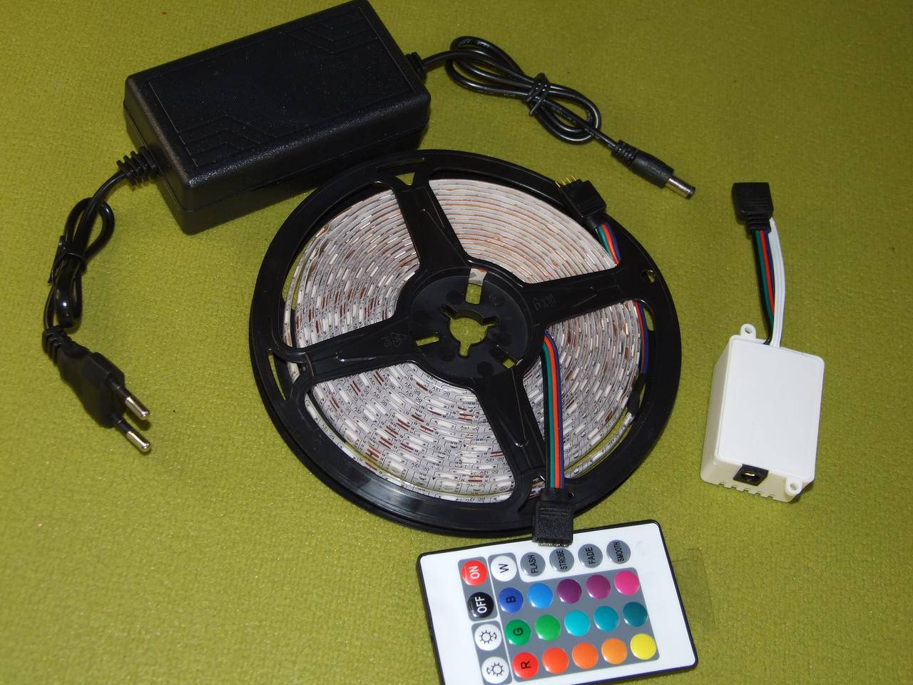 

L011 LED Світлодіодна стрічка Светодиодная лента 5050 5м три базових кольори які можна змішувати