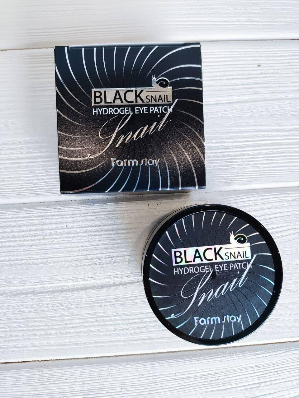 

Патчи с муцином черной улитки Farm stay Black Snail Hydrogel Eye Patch 60 шт