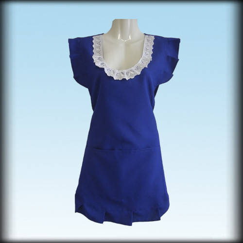 

Фартук продавца габардиновый с отделкой батистовым кружевом