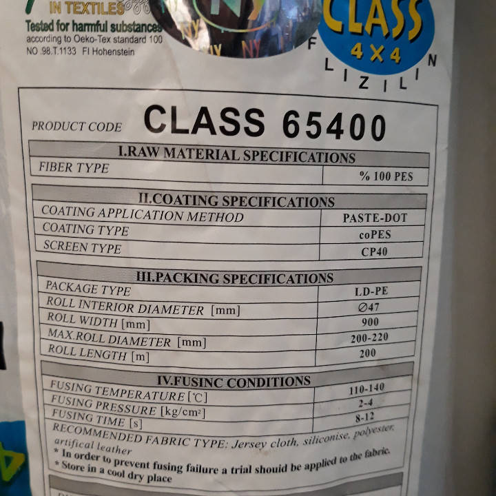 

Флизелин клеевой тип CLASS 4*4 белый 90см/200м (40г/м2)