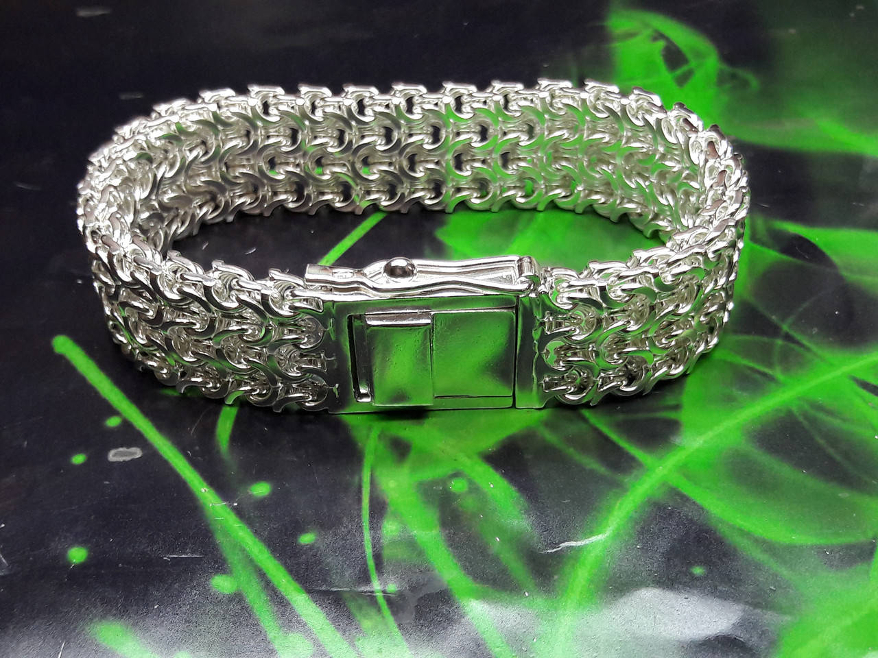 

Серебряный браслет Рамзес