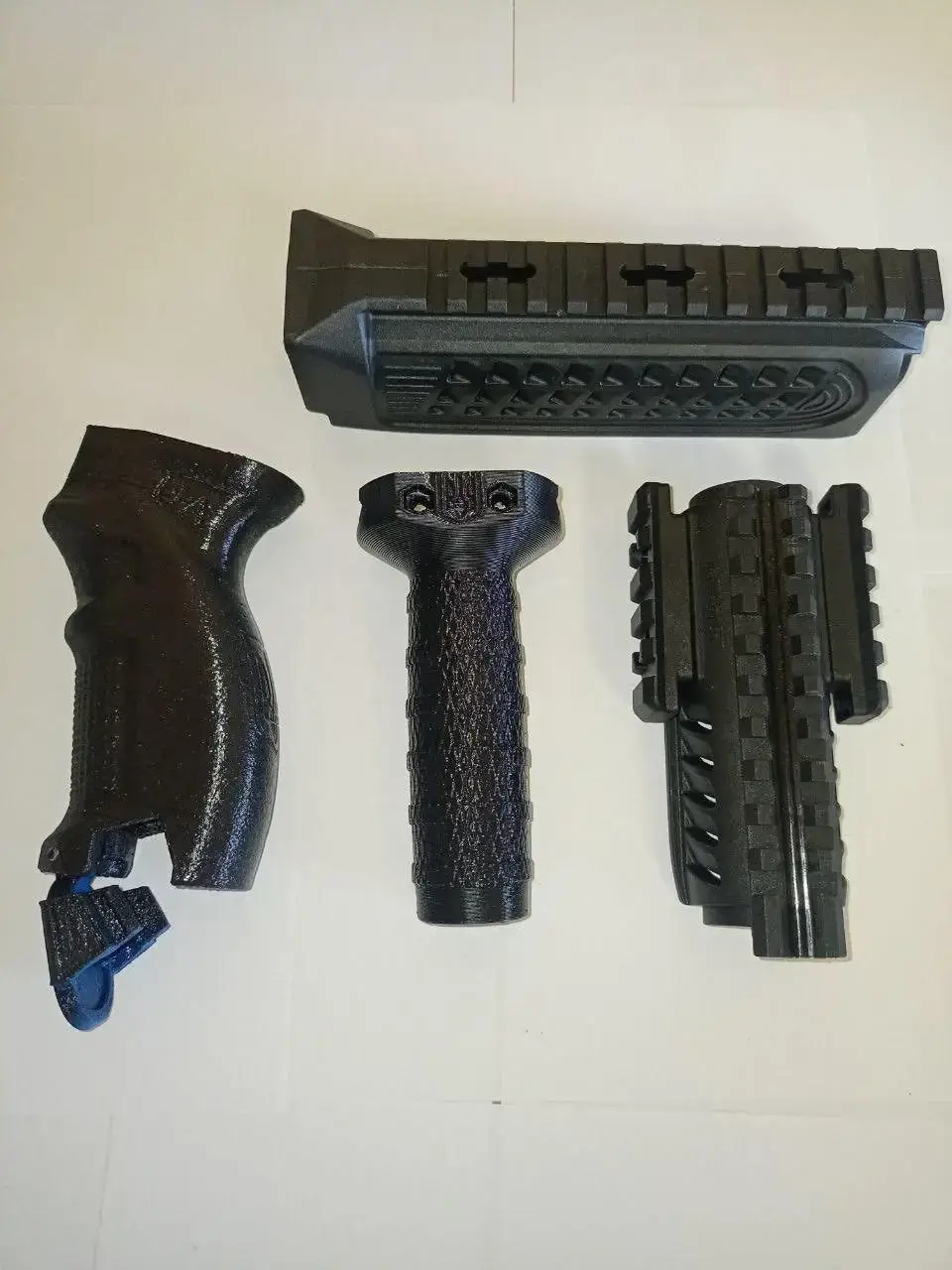 

Обвес для АК, цевье, пистолетная ручка и ручка переноса огня ( набор)