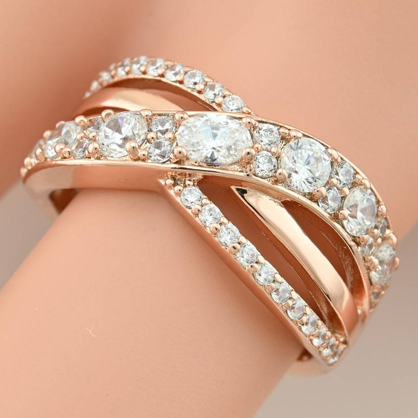 

Кольцо Xuping 15014 ширина 9 мм белые фианиты позолота РО размер 18