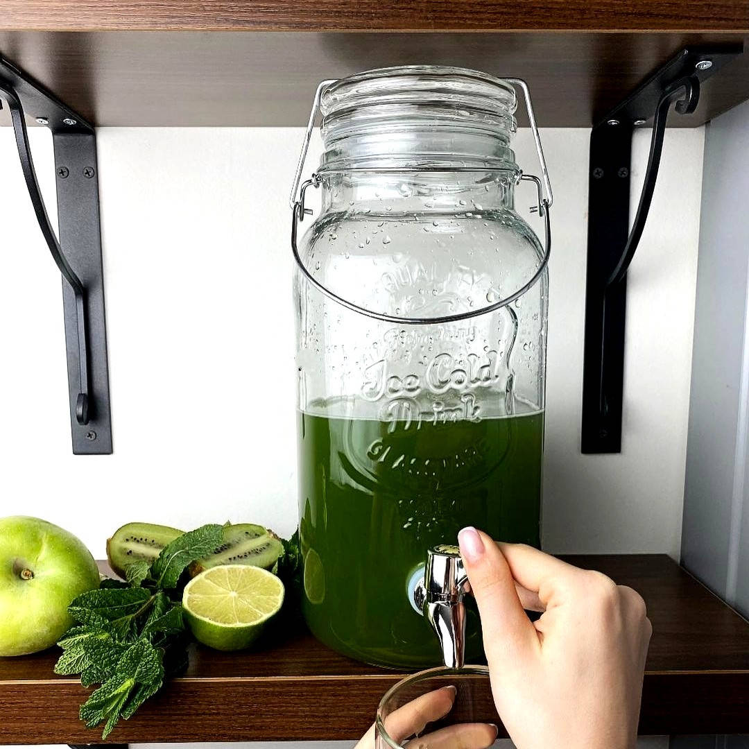 

Стеклянный лимонадник с краном и бугельной крышкой 3,5л