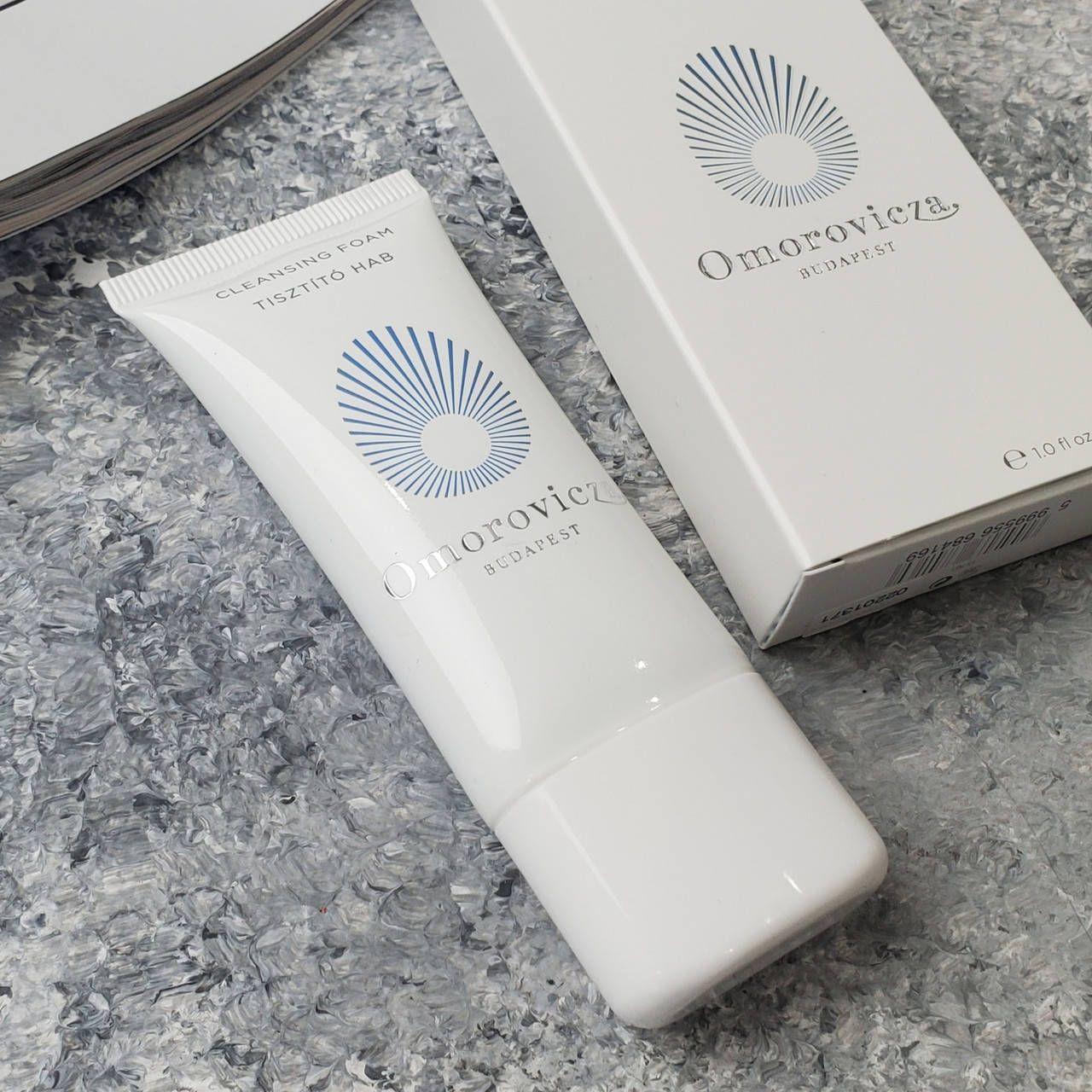 

Очищающая пенка для лица Omorovicza Cleansing Foam 30 ml