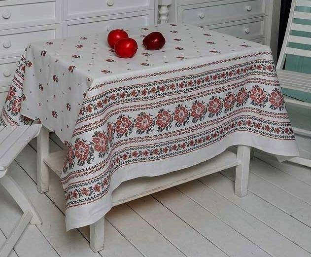 

Скатерть льняная на стол/Скатерть с имитацией вышивки/Скатерть 180х150