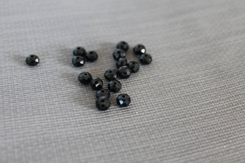 

Бусина хрустальная, 6 мм, не прозрачные, нить