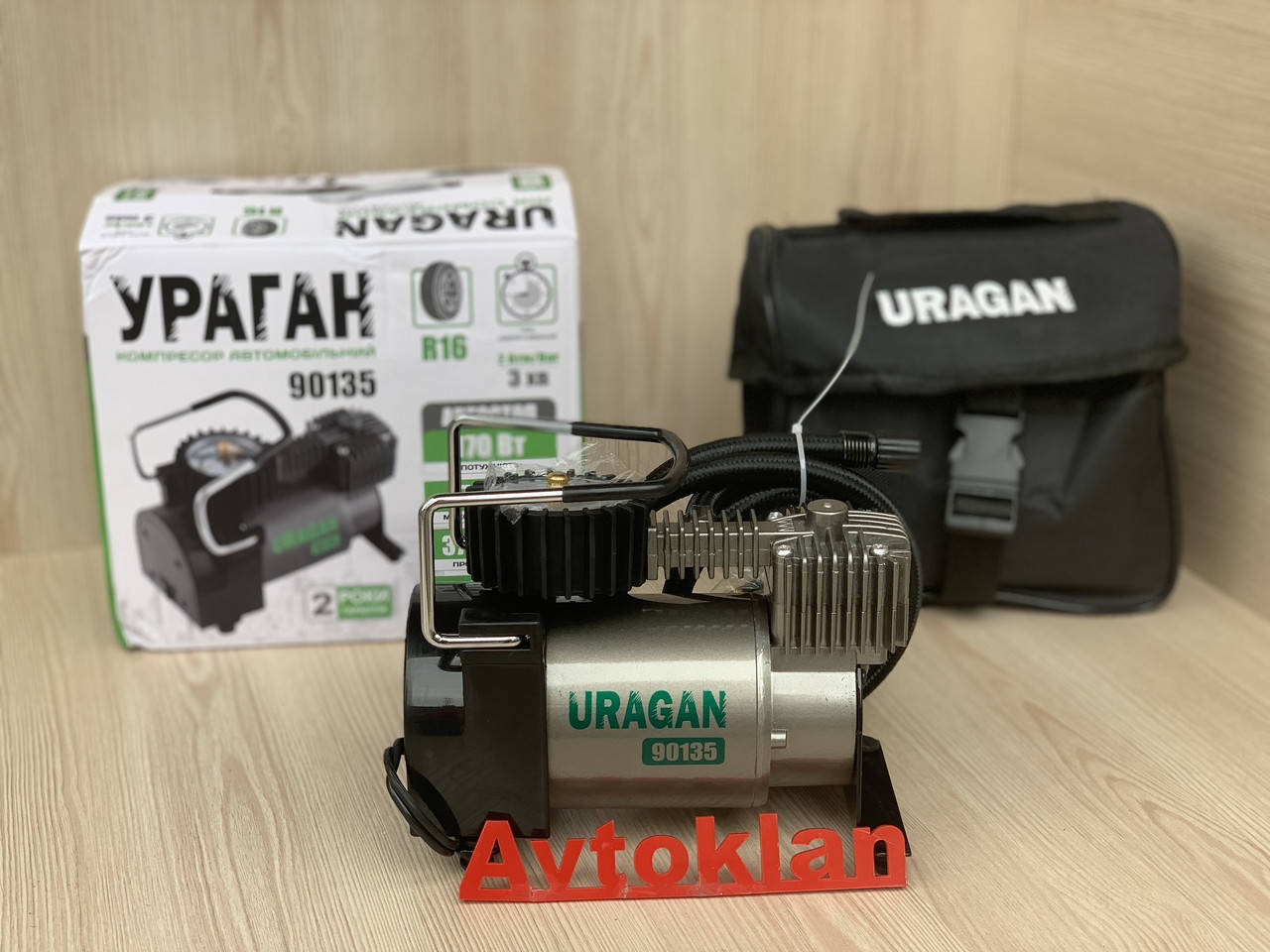 

Автомобильный компрессор с автостопом URAGAN 90135 37л/мин 7атм R13-R16 насос Ураган автомобільний компресор