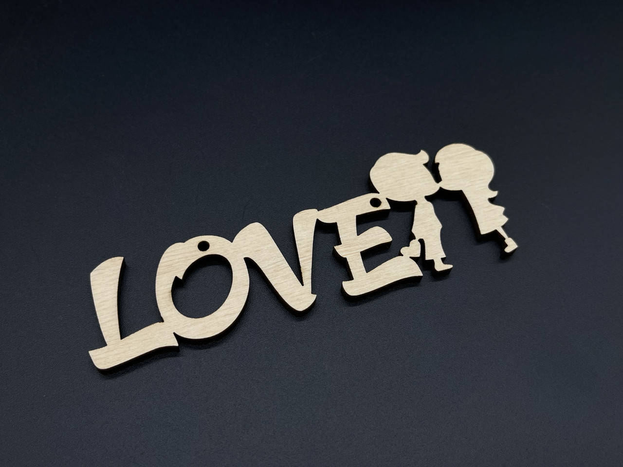 

Деревянные заготовки из фанеры. LOVE. 14х5см
