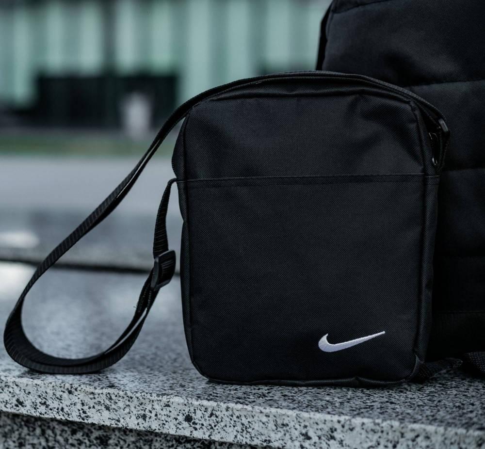 

Мужская барсетка Nike черная, Черный