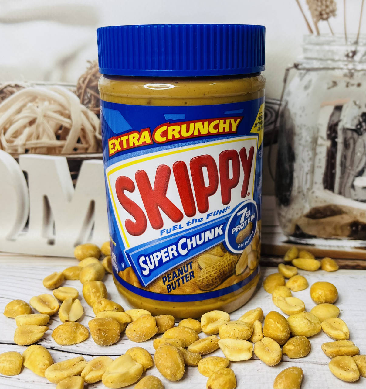 

Арахісова паста SKIPPY безглютенова зі шматочками горішків, 462грам