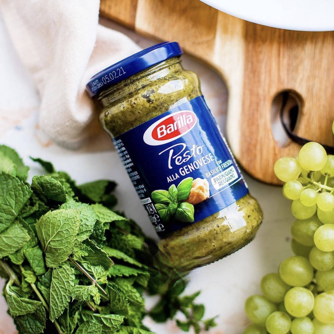 

Песто с базиликом и сыром Пармиджано Barilla 190г